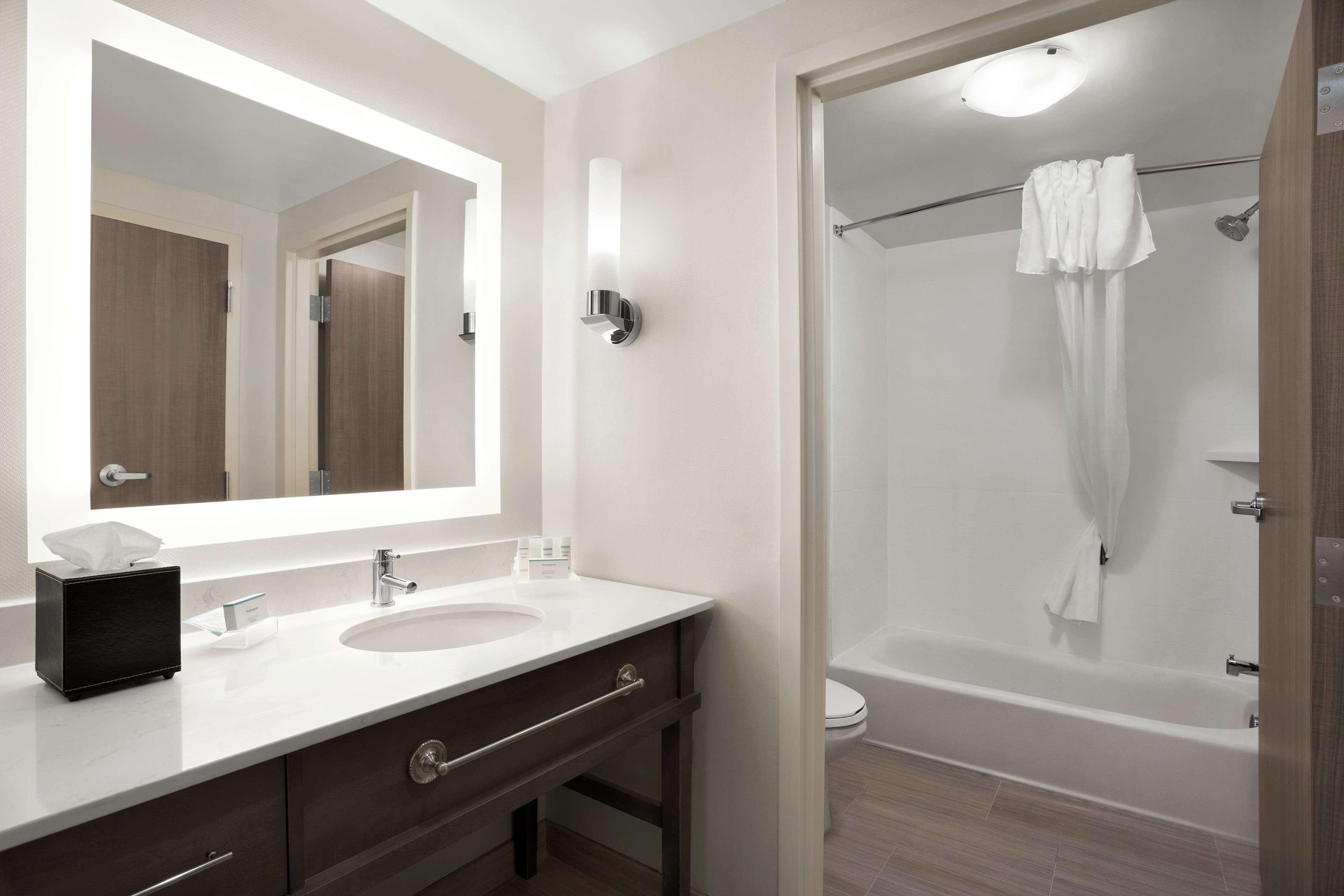 Homewood Suites By Hilton Florence Dış mekan fotoğraf
